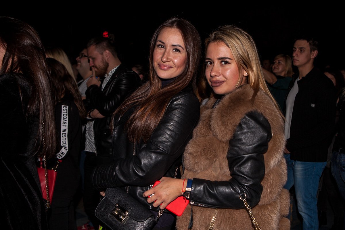 Концерт Jah Khalib: как молодой певец "зажег" в Днепре 27