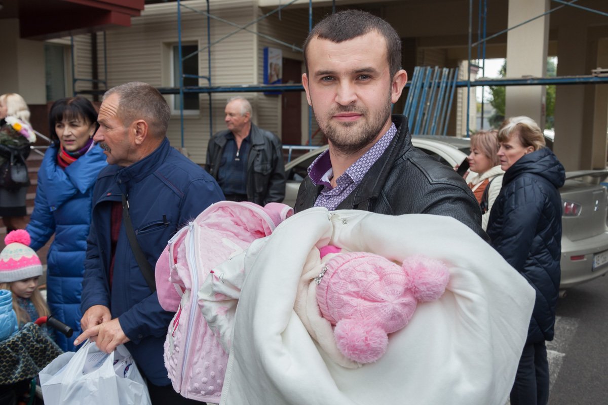 Долгожданное чудо в Днепре: женщина родила тройню 3