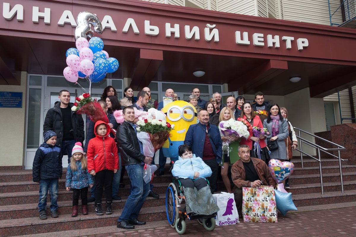 Долгожданное чудо в Днепре: женщина родила тройню 5