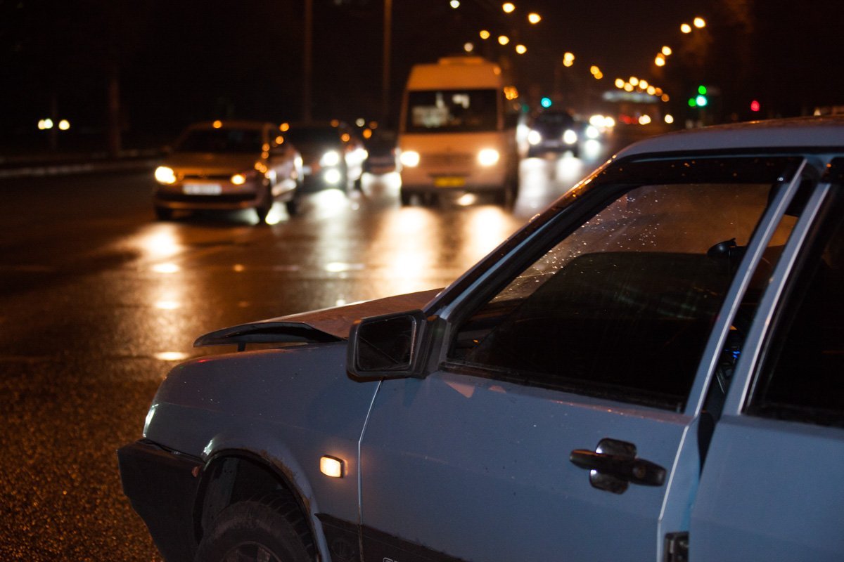 ДТП на Сичеславской Набережной: столкнулись ВАЗ и Renault 1