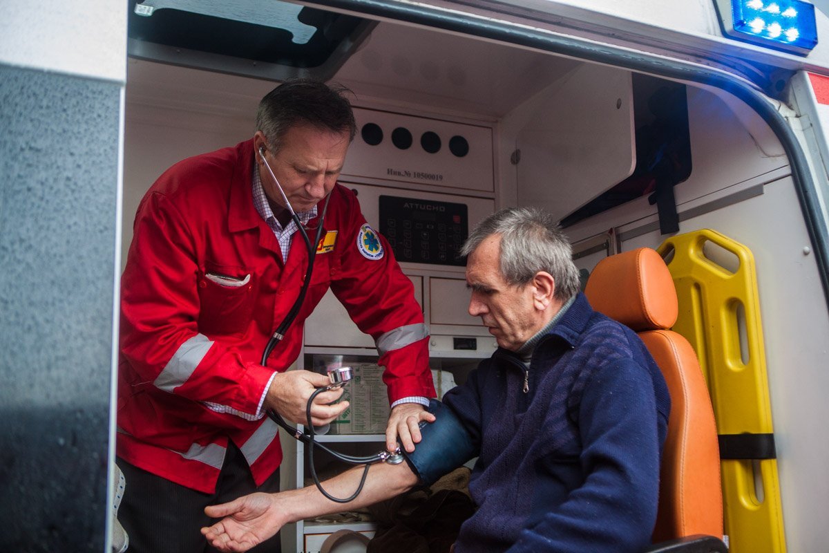 День спасателя в Днепре: полицейские, врачи и пожарные провели мастер-классы 12