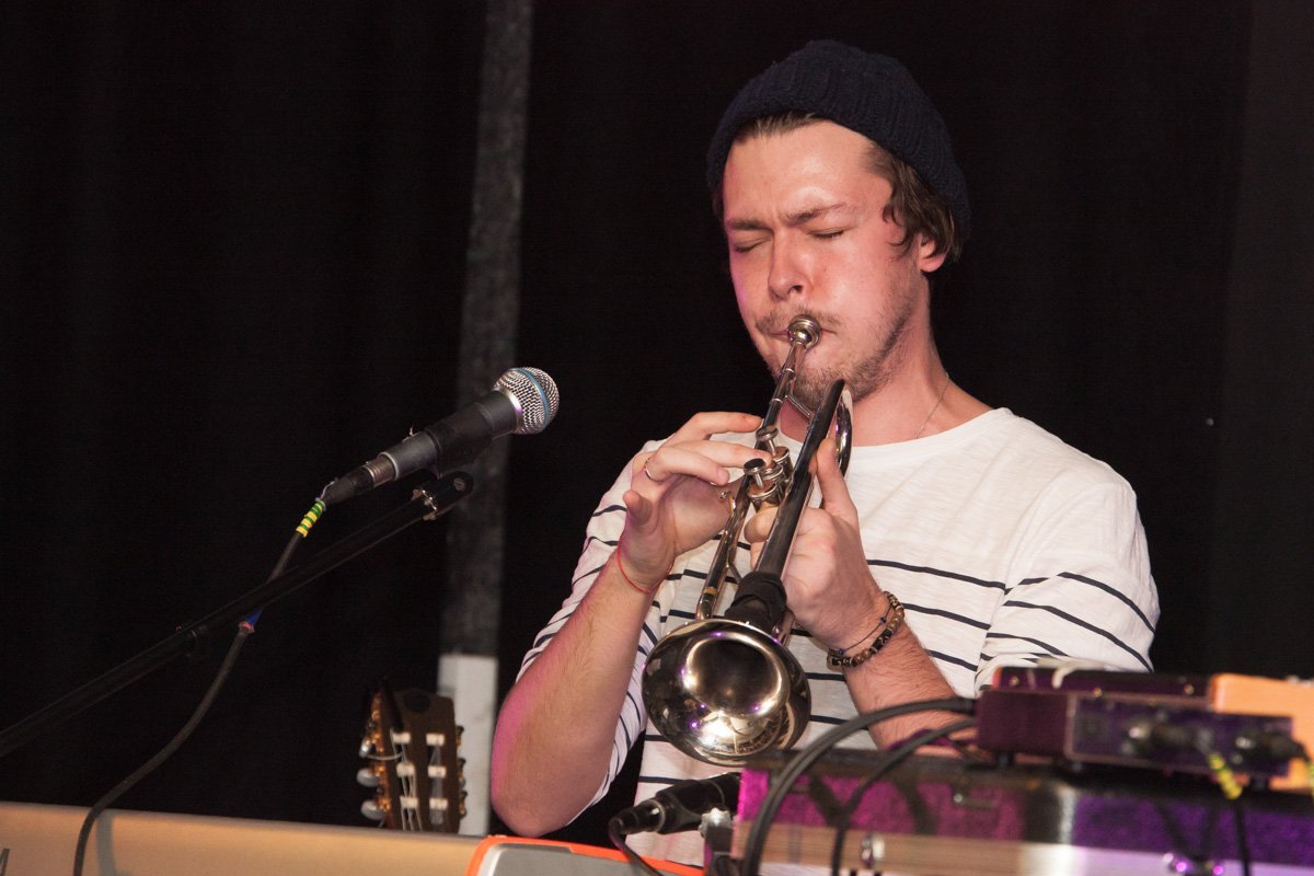 В Днепре в «Поплавке» выступили The Retuses 3