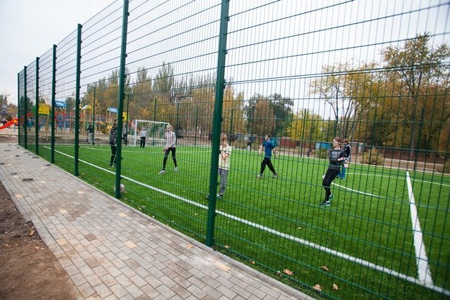 Новые дороги, парк и Центр безопасности граждан: как в Днепре и области «ничего не делается» 24