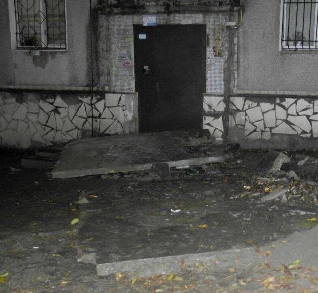 Под Днепром на подростков упала бетонная плита: один погиб, двое пострадали 1