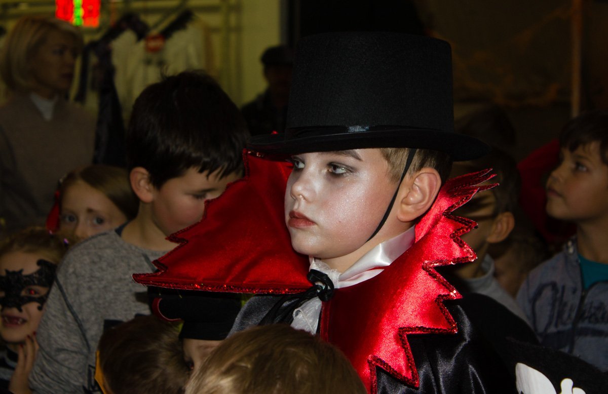 Страшно мило: в ТЦ "Наша Правда" прошла детская Хэллоуин-вечеринка 9