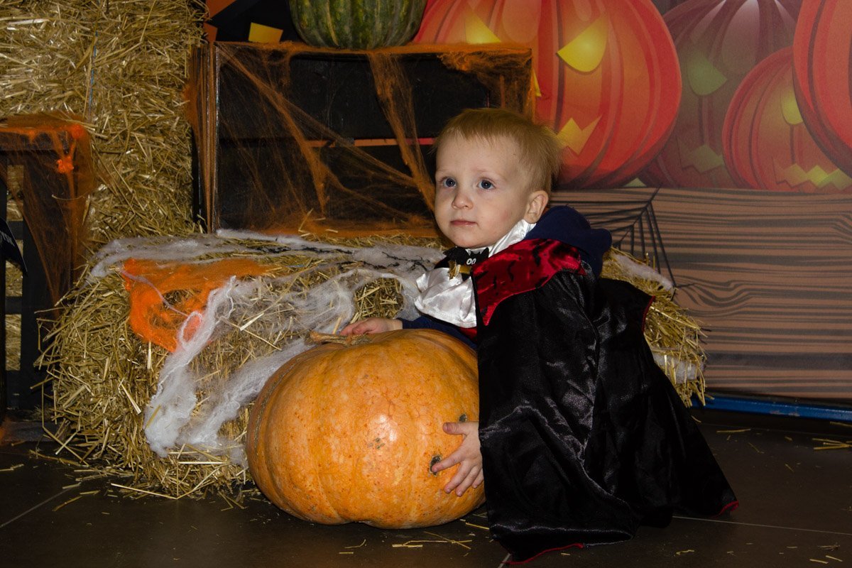 Страшно мило: в ТЦ "Наша Правда" прошла детская Хэллоуин-вечеринка 18