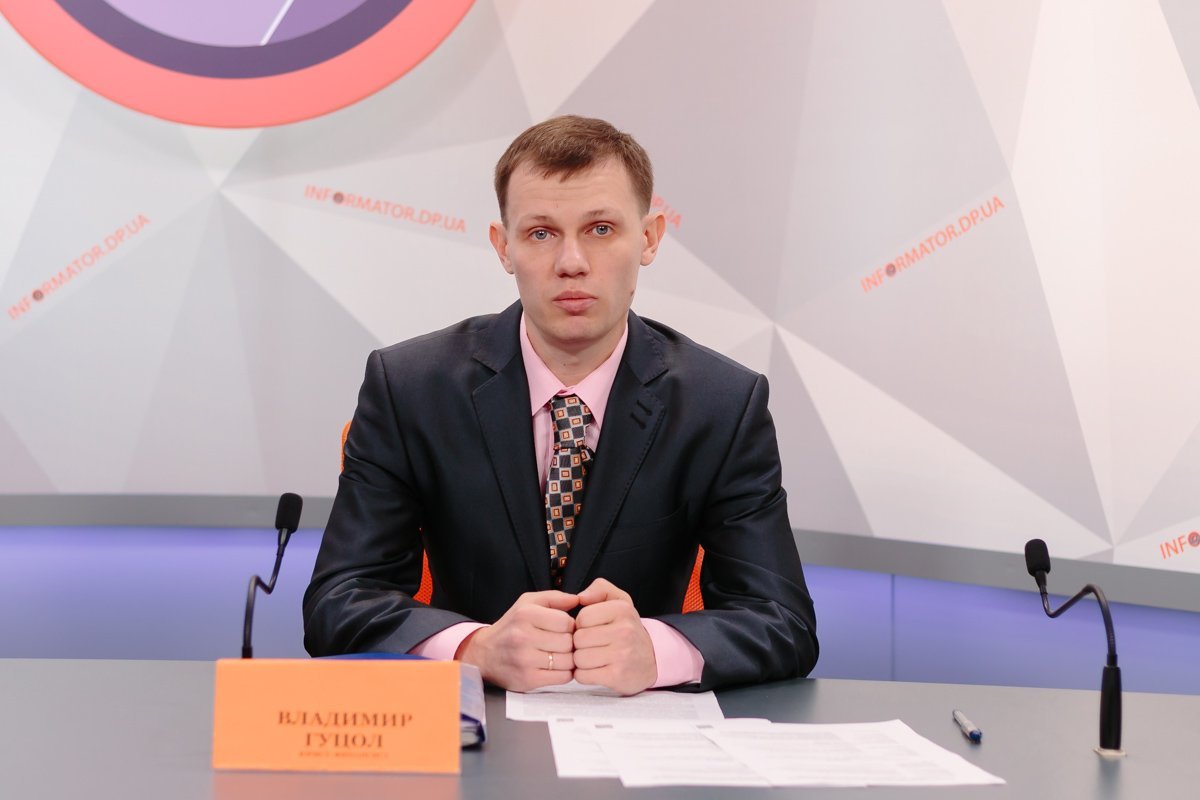 Владимир Гуцол: "Частные нотариусы занимают не последнее место в коррупционных схемах рейдеров". Владимир Гуцол: "Частные нотариусы занимают не последнее место в коррупционных схемах рейдеров".