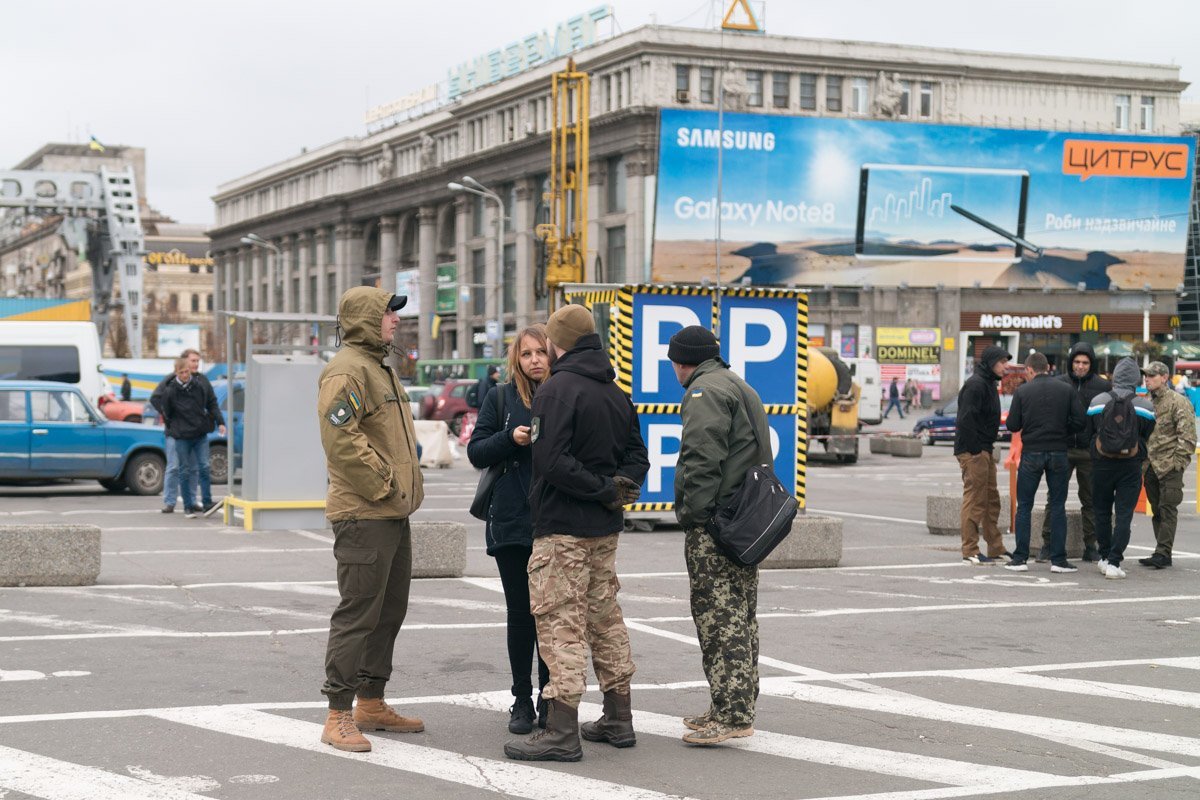 Около десяти автомобилей оштрафовали Около десяти автомобилей оштрафовали