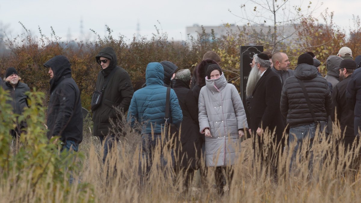 Публичную церемонию прощания не проводили