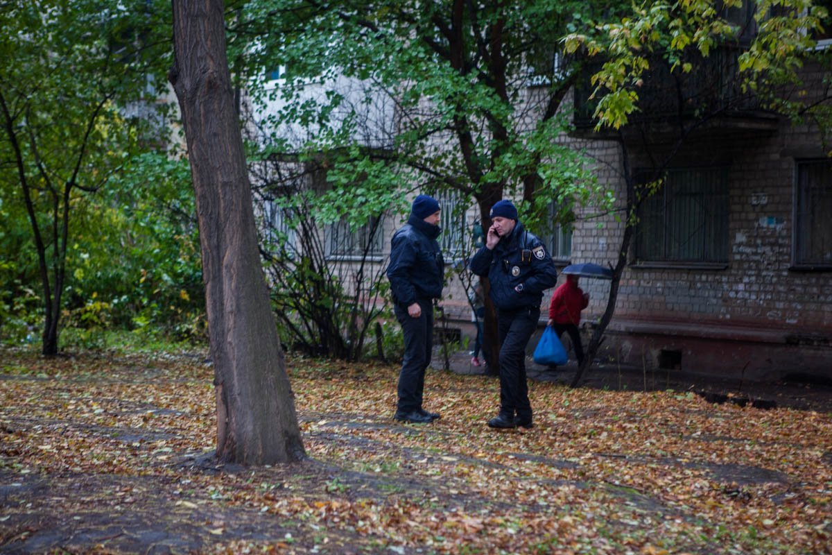 На месте ДТП работают патрульные