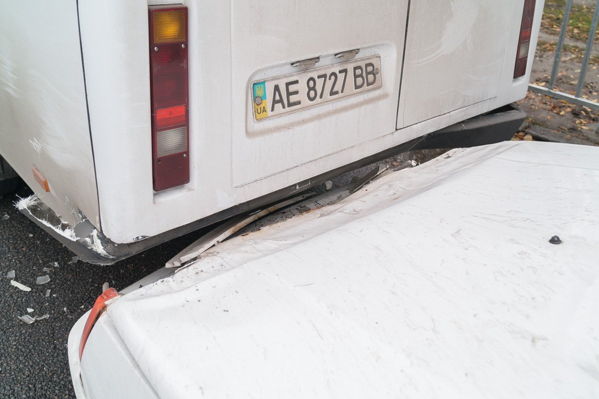 В аварии пострадал водитель Таврии В аварии пострадал водитель Таврии