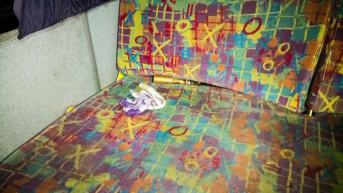 Шило оставленное в автобусе