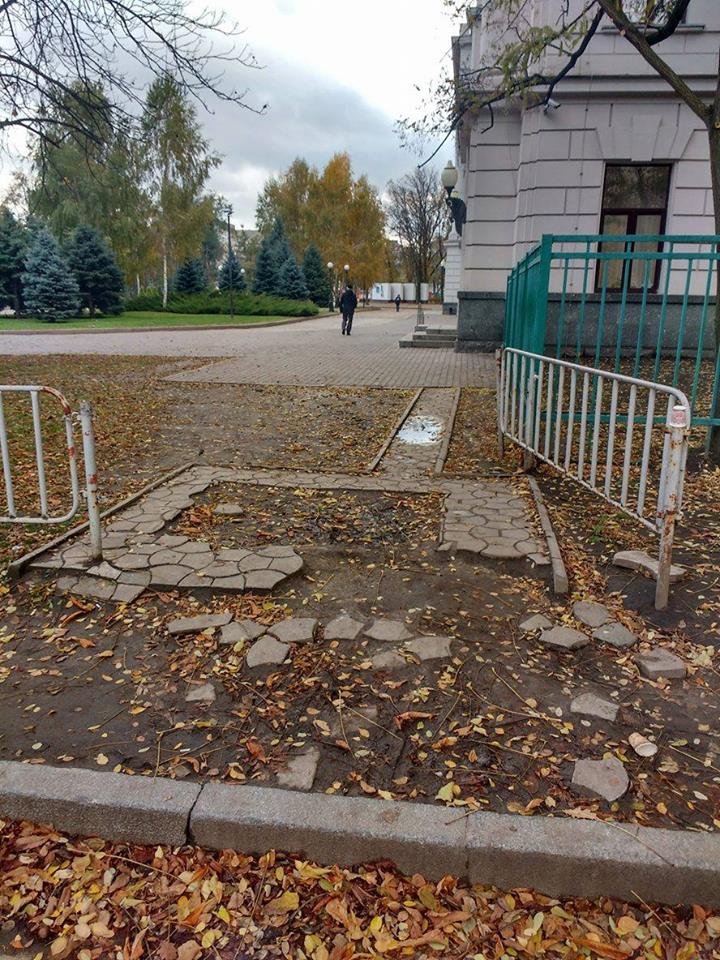 Ремонт дорог и обновление озера: как в Днепре и области «ничего не делается» 11