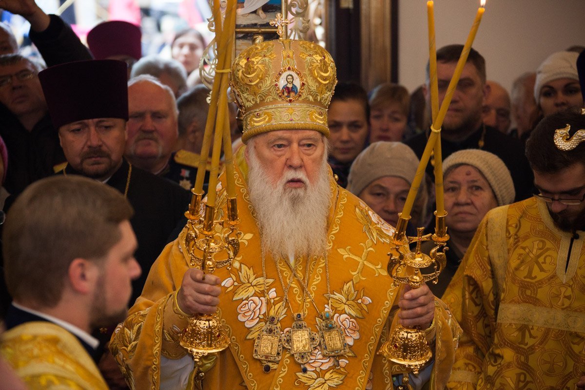 В центре Днепра Патриарх Филарет провел божественную литургию 8