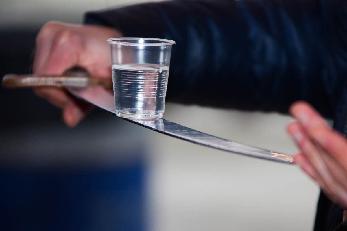 Традиционная чача на сабле - символ воинской храбрости