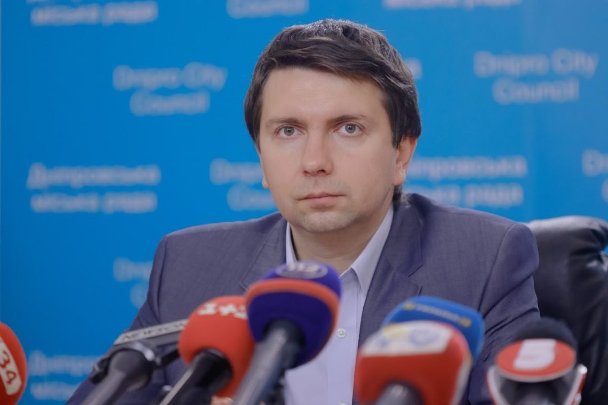 Вооруженное ограбление в Приднепровске: пострадавшим полицейским выплатят 160 тысяч гривен 1