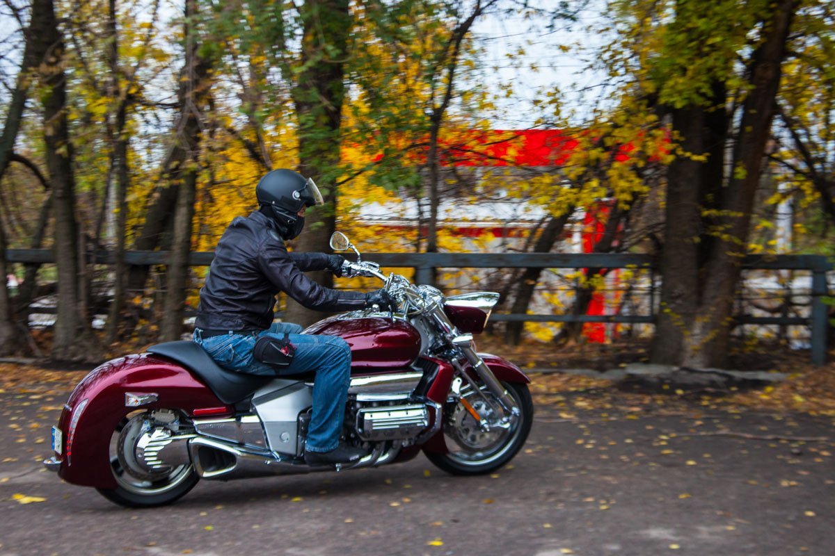 Потому что ты в Днепре, а не на "Bike Week" в Дайтоне Потому что ты в Днепре, а не на "Bike Week" в Дайтоне