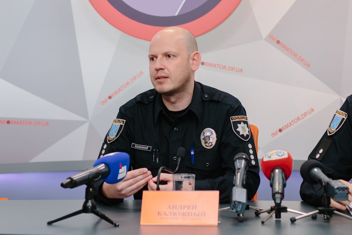 В Днепре представили нового начальника патрульной полиции В Днепре представили нового начальника патрульной полиции
