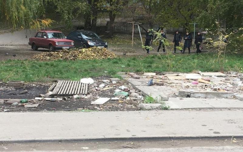 Раньше на этом месте стояли незаконные киоски Раньше на этом месте стояли незаконные киоски