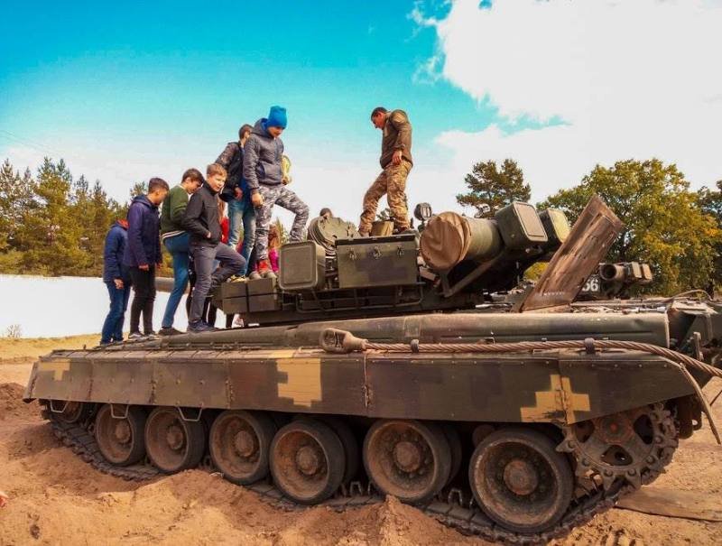 Дети Днепропетровщины путешествуют «Шляхами Героїв»