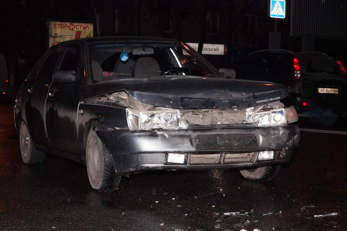 Повреждения автомобиля ВАЗ