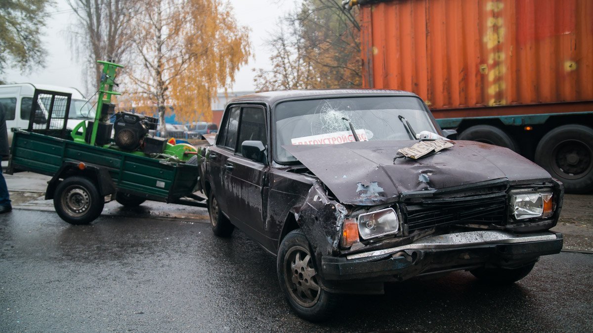 Как говорит водитель Жигули, если бы Москвич включил поворотники, аварии удалось бы избежать