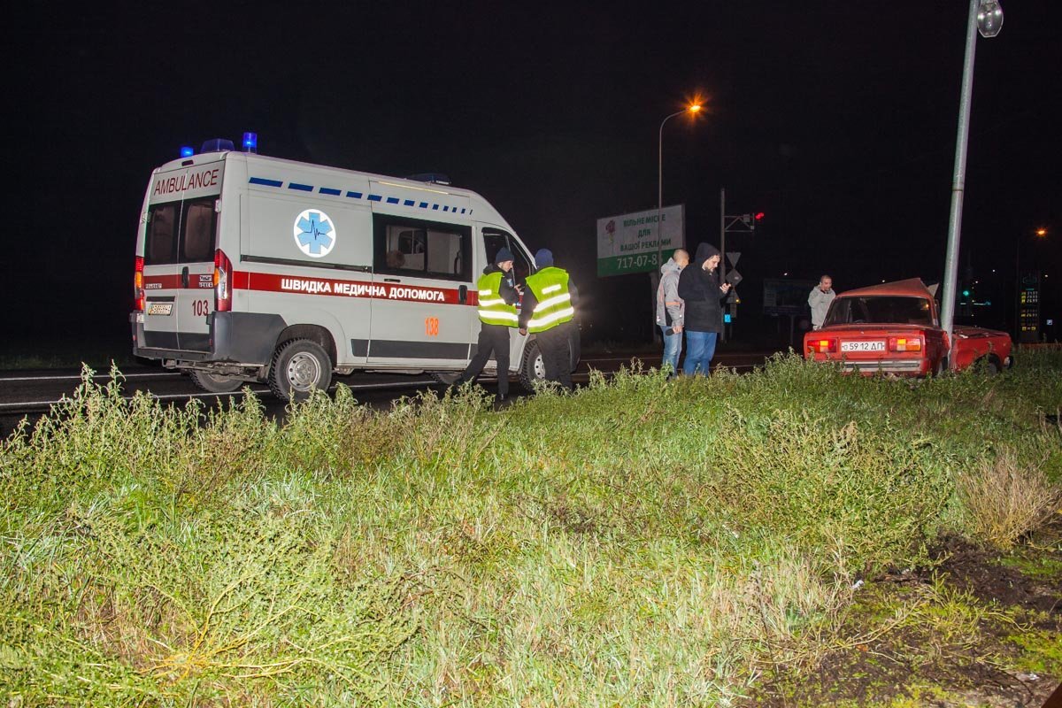Скорая помощь приехала вовремя Скорая помощь приехала вовремя