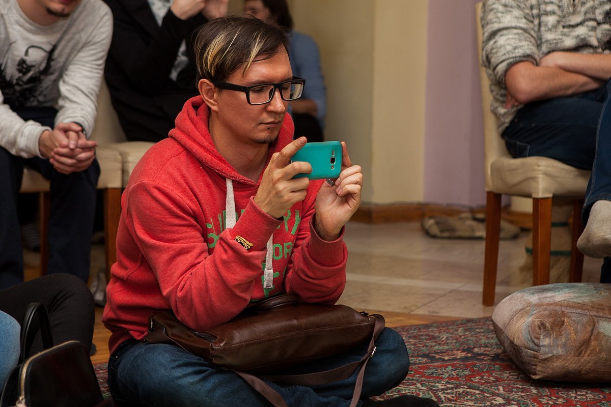 На память можно записать выступление понравившихся артистов