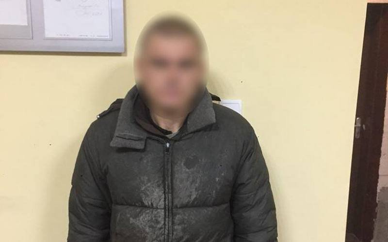 Мужчина, пытавшийся украсть кабель