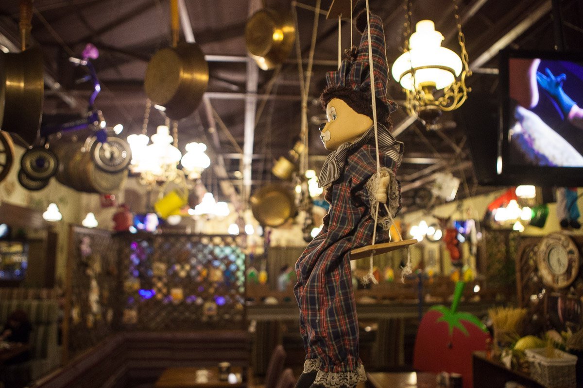 Элементами интерьера служат игрушки Элементами интерьера служат игрушки