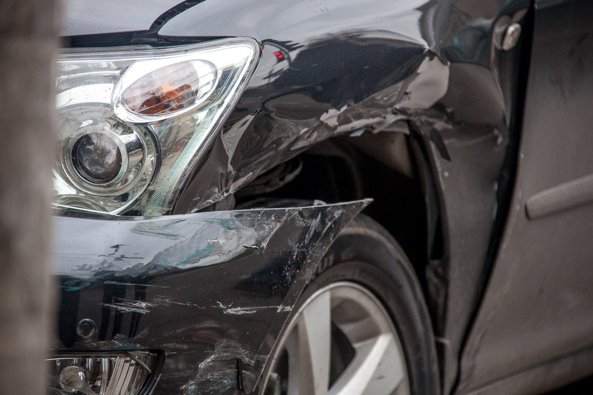 Полиция огородила место происшествия конусами Полиция огородила место происшествия конусами