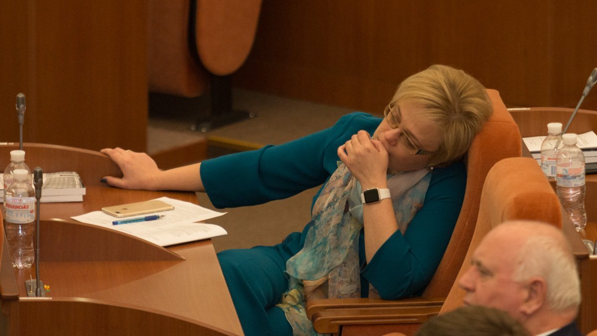 Ты не ты, когда голодна Ты не ты, когда голодна