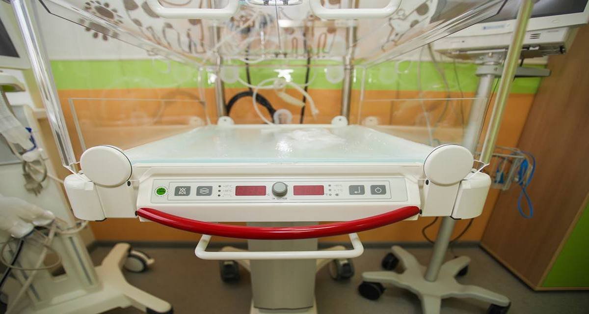 Операционный стол для младенцев