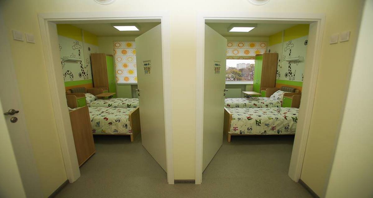 Просторные палаты совсем не похожи на больничные