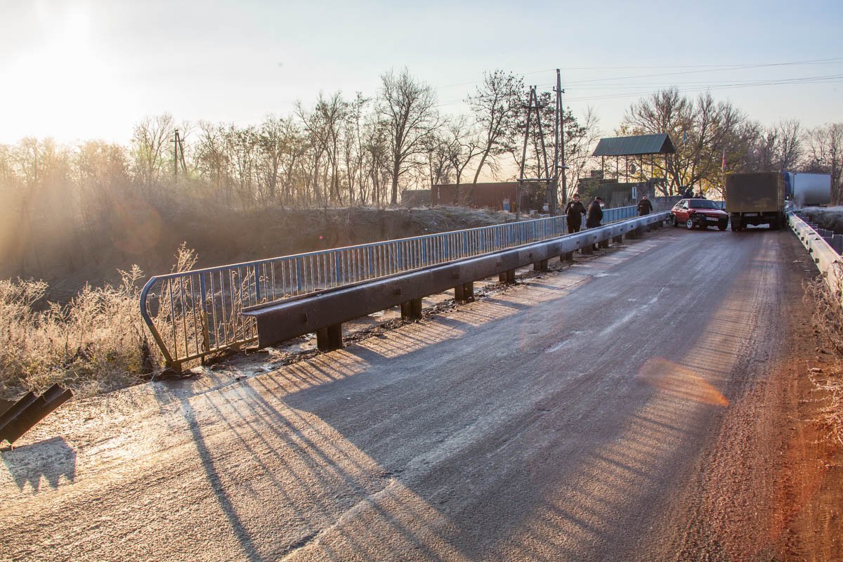 Тормозной путь Газели пришелся на длину всего моста Тормозной путь Газели пришелся на длину всего моста