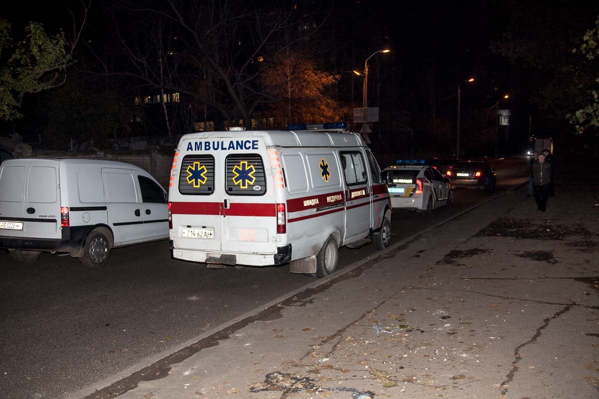 Автомобиль Toyota сбил пешехода на улице Макарова Автомобиль Toyota сбил пешехода на улице Макарова