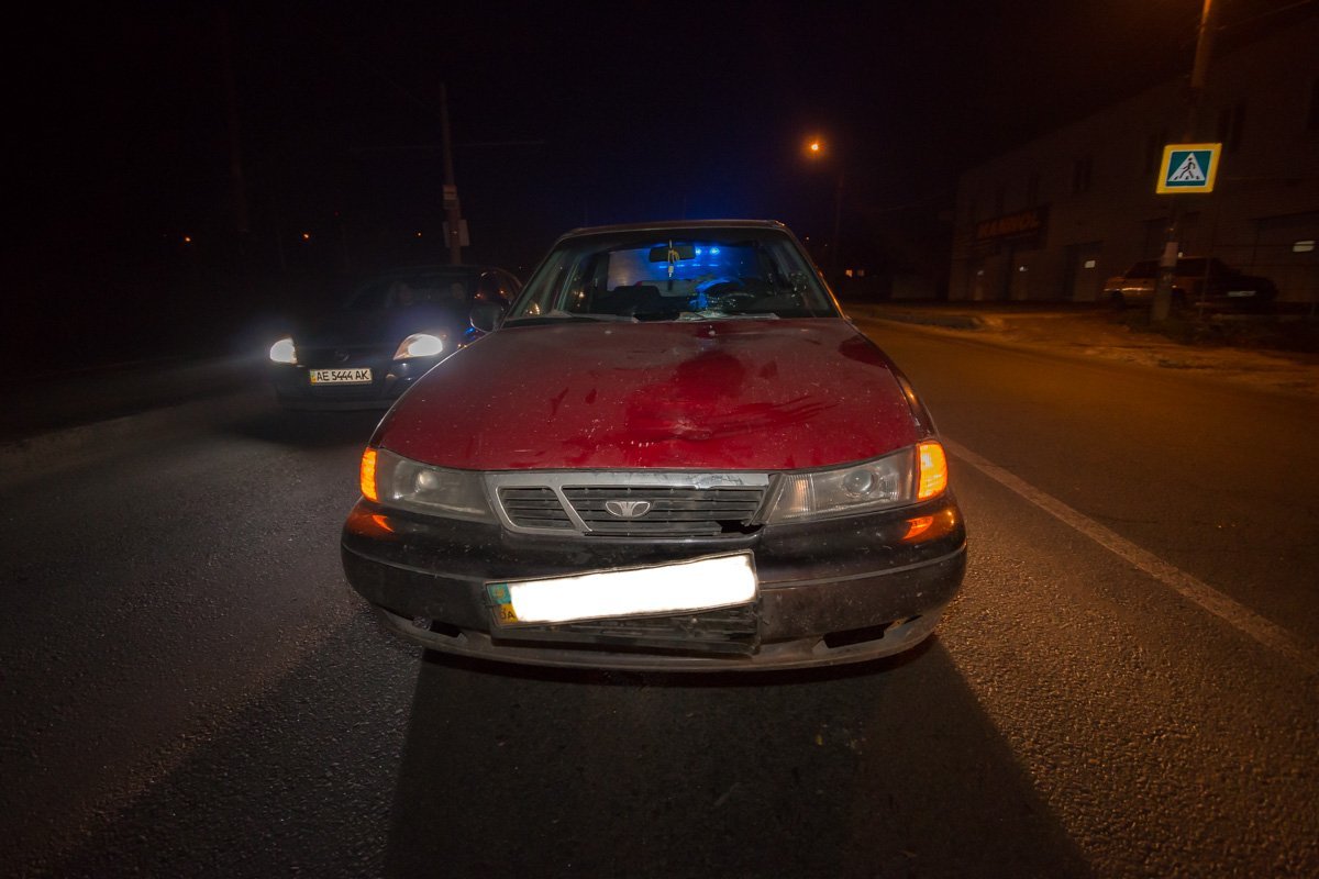 Водитель Daewoo сбил пожилого мужчину на пешеходном переходе Водитель Daewoo сбил пожилого мужчину на пешеходном переходе