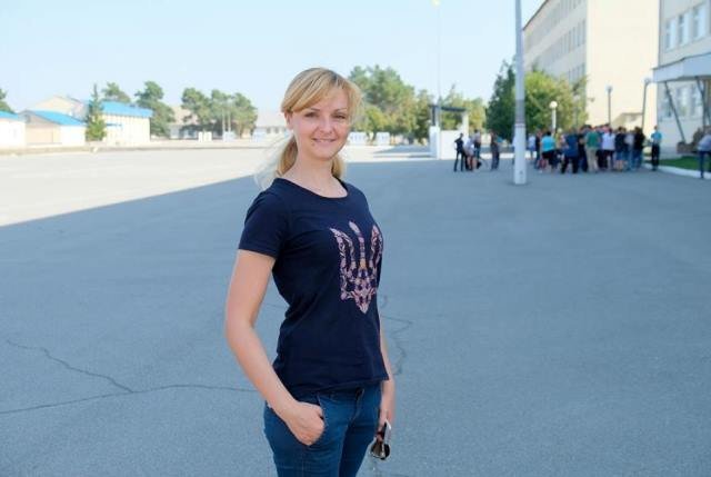 Історії про шпаргалки та спогади про дружнє плече одногрупників: як проводили студентські роки працівники ДніпроОДА 8