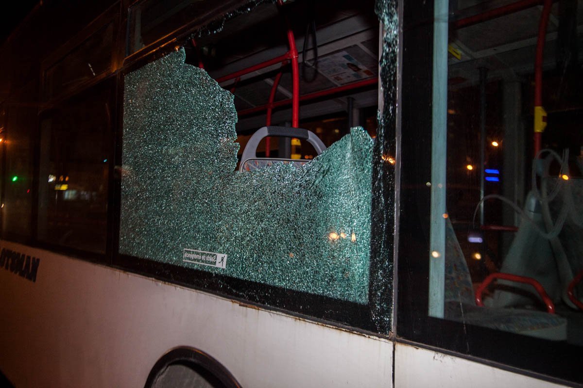 Повреждения Mercedes 