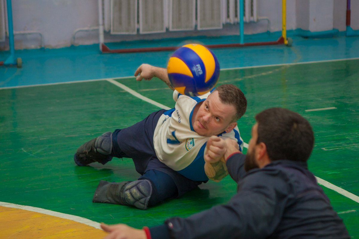 В тренировке принимали участие, как люди с ограниченными возможностями, так и обычные жители города В тренировке принимали участие, как люди с ограниченными возможностями, так и обычные жители города