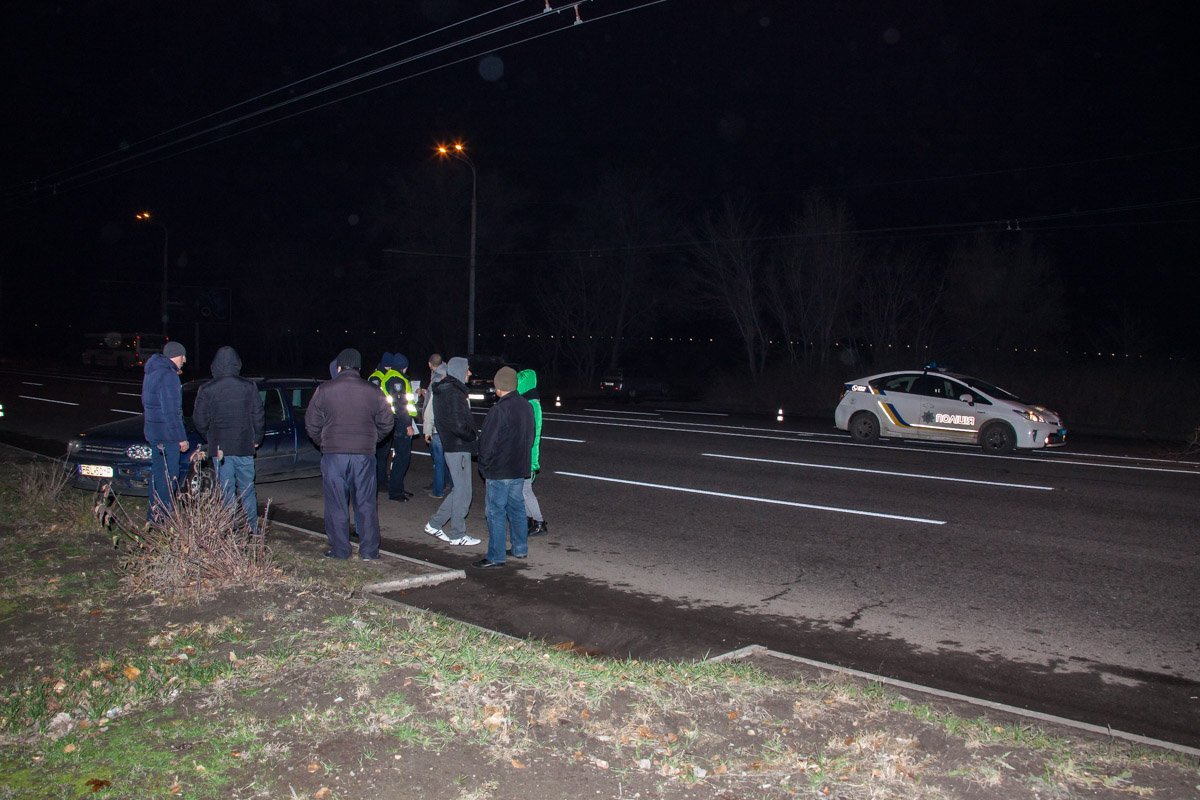 Golf на польских номерах скучает без владельца Golf на польских номерах скучает без владельца