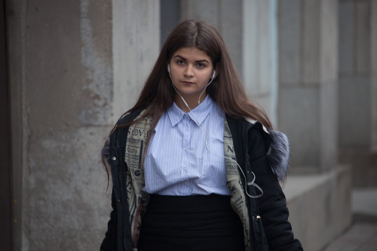 Когда в наушниках играет эпичная музыка, и ты начинаешь эпично идти ей в такт