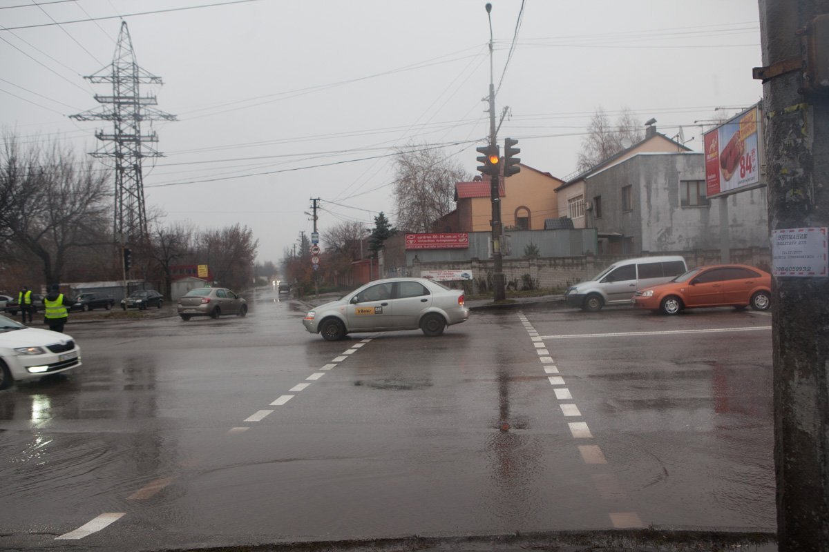 Регулировщики были расставлены на аварийно опасных перекрестках