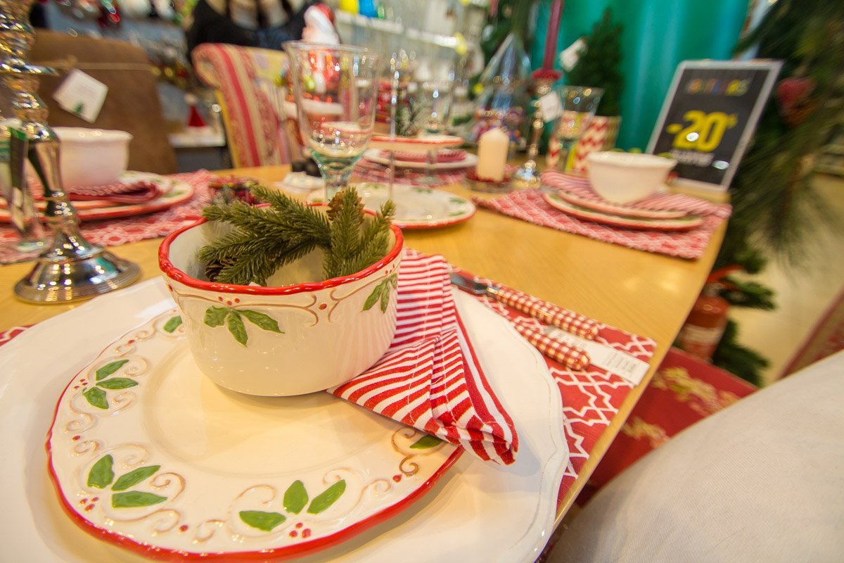 Чувствуете аромат ели?