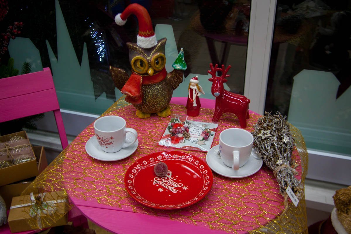 Кукольная сервировка кукольного стола