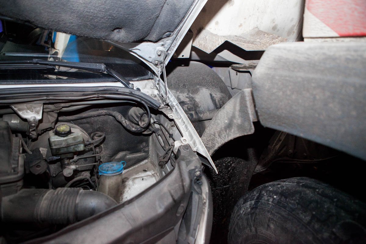 Пострадавшего увезли в 16 больницу