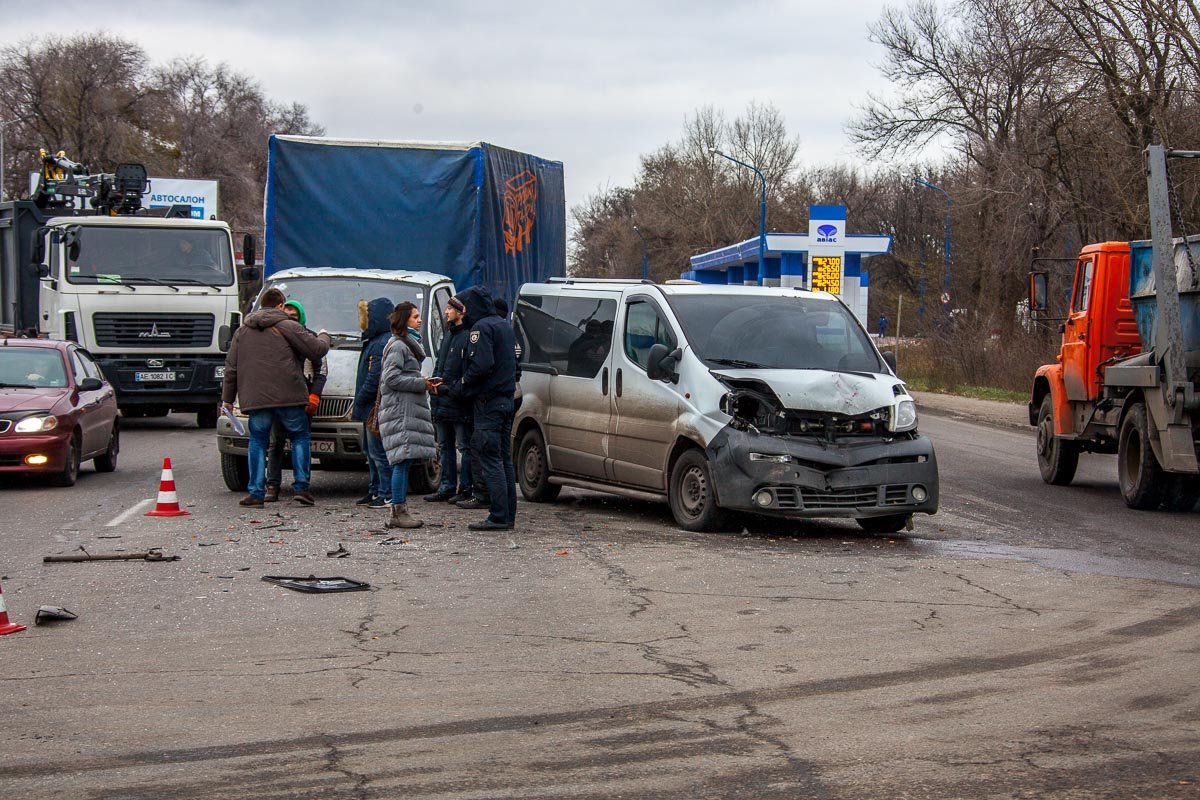 ДТП произошло на Криворожском шоссе