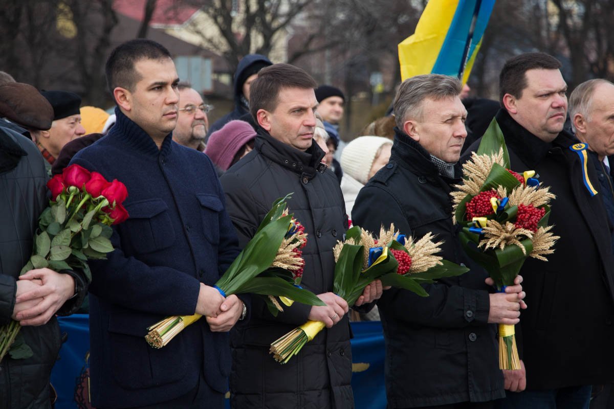 В Днепре прошла церемония памяти жертв Голодомора