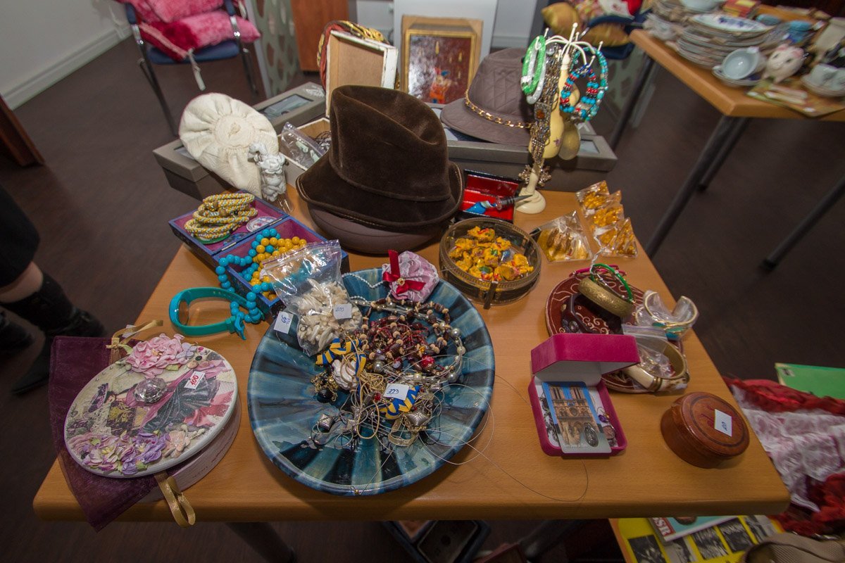 Все желающие могут принести на выставку что-то свое Все желающие могут принести на выставку что-то свое