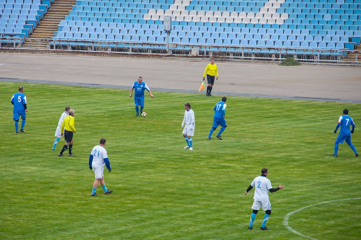 Игра прошла на открытом воздухе